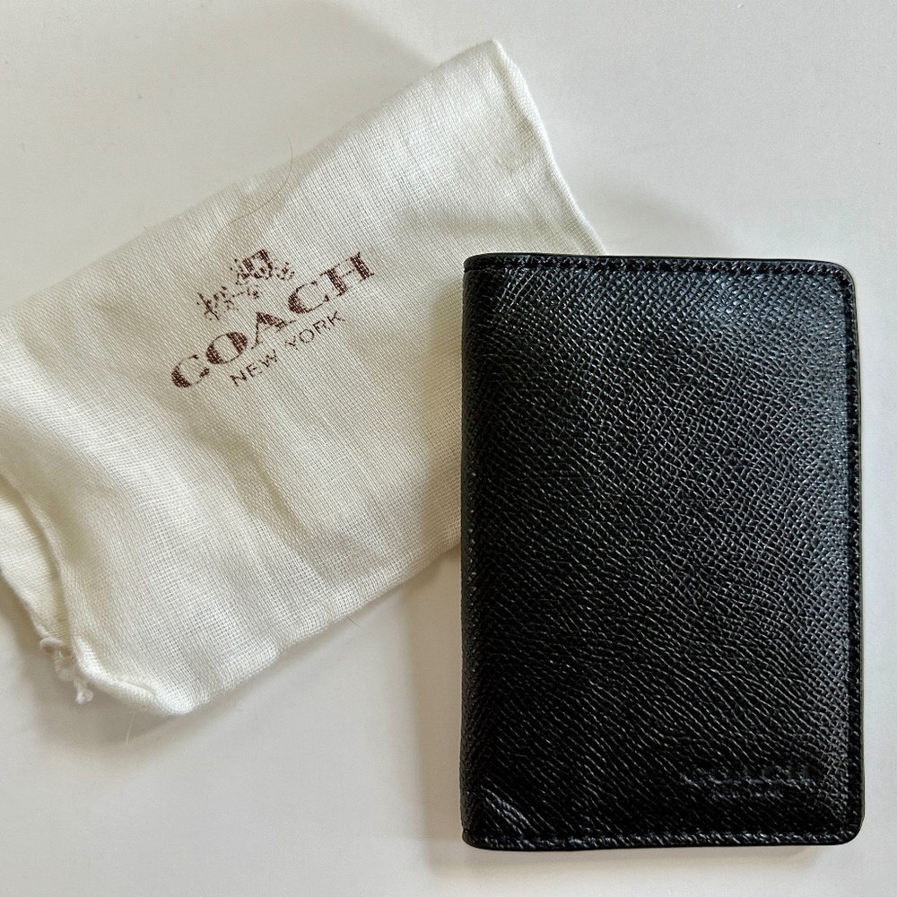 Coach Leather Wallet Black Bi-Fold
